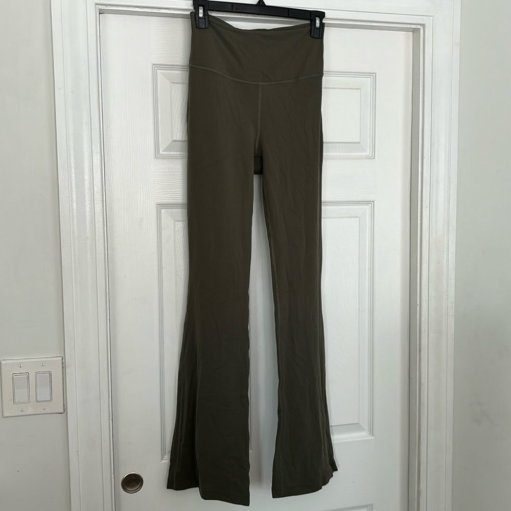 Lululemon Groove Super High Rise Flared Pant Nulu - Picture 7 of 11